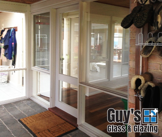 guys-glass-glazing-example-glass-replacement-morwell-2014-3
